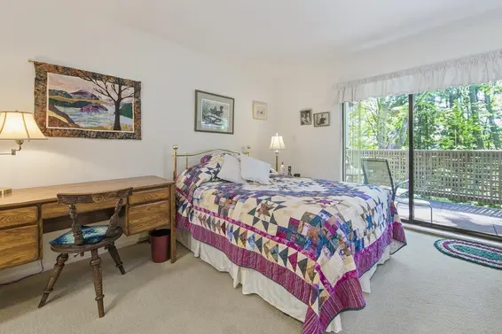 3184 Mountain Highway, North Vancouver For Sale - image 11