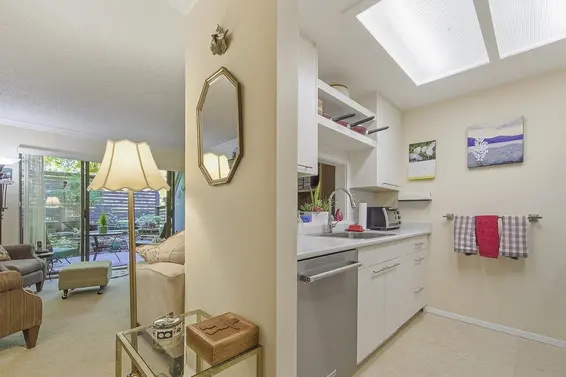 3184 Mountain Highway, North Vancouver For Sale - image 6
