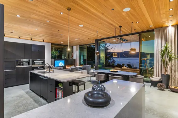 6252 Overstone Drive, West Vancouver For Sale - image 19