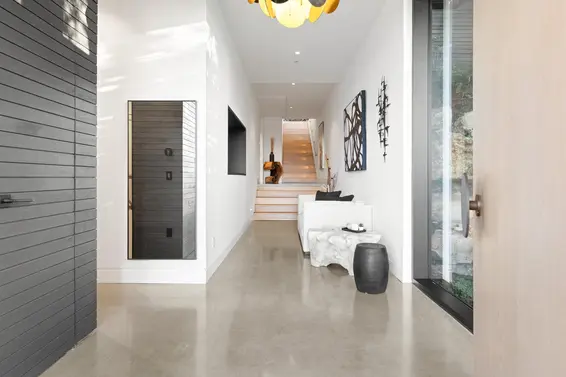 6252 Overstone Drive, West Vancouver For Sale - image 7