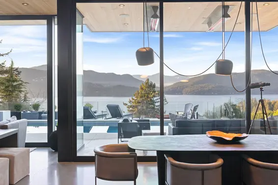 6252 Overstone Drive, West Vancouver For Sale - image 9