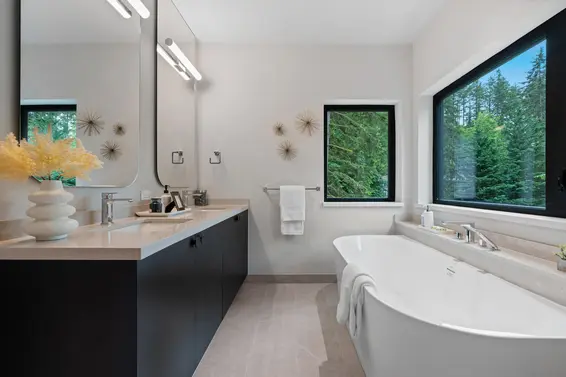 5663 Westport Road, West Vancouver For Sale - image 26