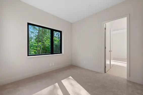 5663 Westport Road, West Vancouver For Sale - image 29