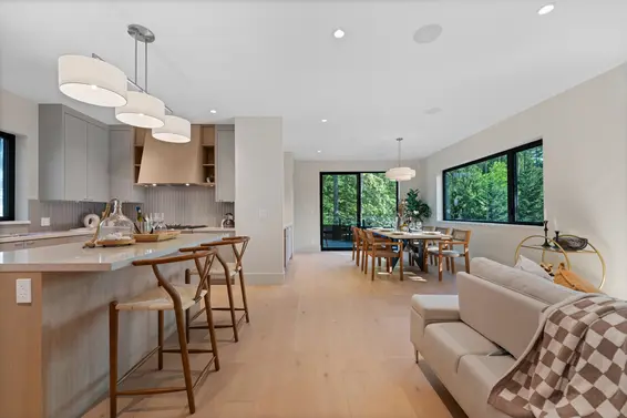 5663 Westport Road, West Vancouver For Sale - image 7