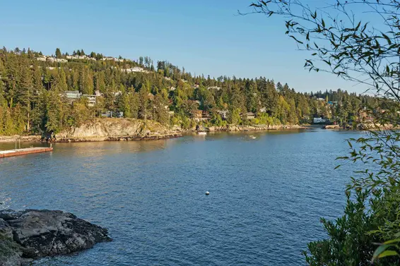 5810 Eagle Island, West Vancouver For Sale - image 30