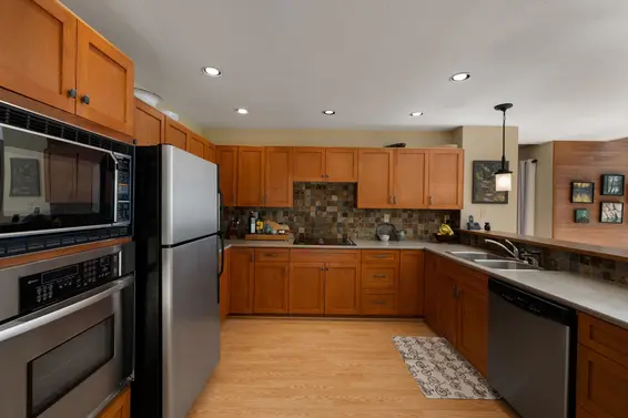 4807 The Dale, West Vancouver For Sale - image 23