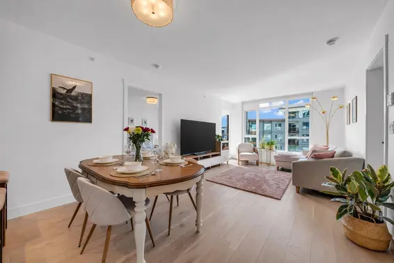 305 2707 Library Lane, North Vancouver For Sale - image 3