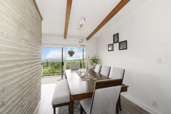 637 Alpine Court, North Vancouver For Sale - image 11