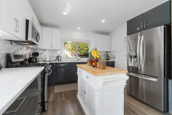 637 Alpine Court, North Vancouver For Sale - image 15