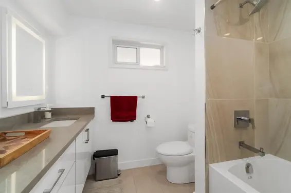 637 Alpine Court, North Vancouver For Sale - image 24