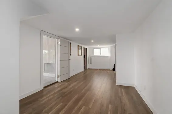 637 Alpine Court, North Vancouver For Sale - image 34