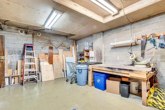 301 2710 Lonsdale Avenue, North Vancouver For Sale - image 25