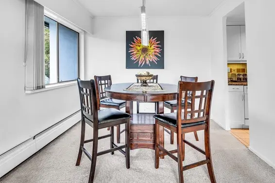 301 2710 Lonsdale Avenue, North Vancouver For Sale - image 8