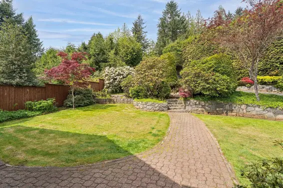 606 Hawstead Place, West Vancouver For Sale - image 33
