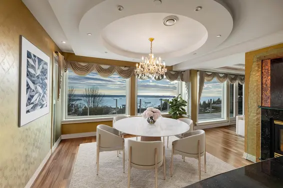 1629 Langton Place, West Vancouver For Sale - image 3