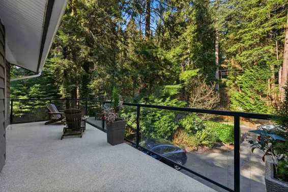 4535 Raeburn Street, North Vancouver For Sale - image 19