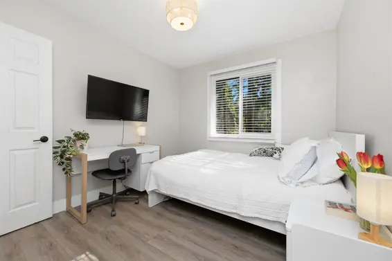 4535 Raeburn Street, North Vancouver For Sale - image 21