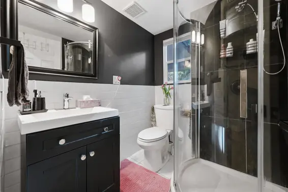 4535 Raeburn Street, North Vancouver For Sale - image 31