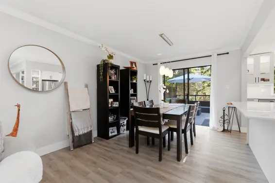 4535 Raeburn Street, North Vancouver For Sale - image 9