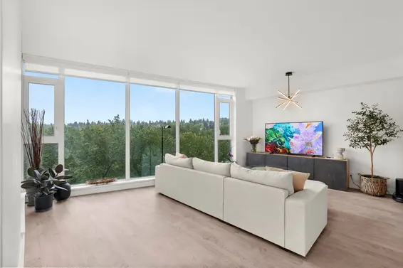 1206 1401 Hunter Street, North Vancouver