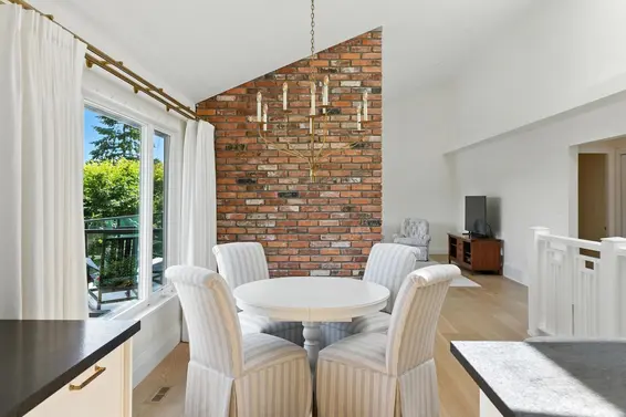 2059 Cliffwood Road, North Vancouver For Sale - image 15
