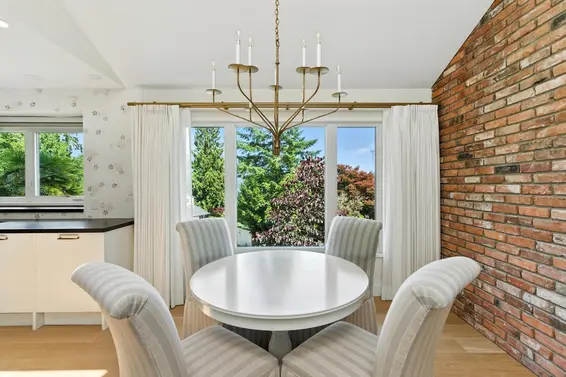 2059 Cliffwood Road, North Vancouver For Sale - image 16