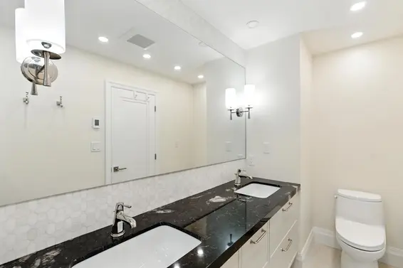 2059 Cliffwood Road, North Vancouver For Sale - image 19