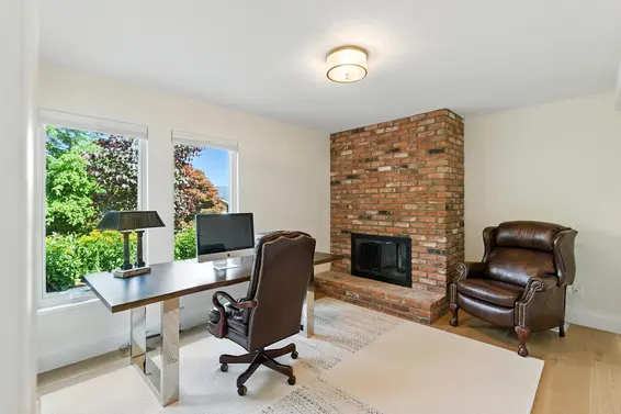 2059 Cliffwood Road, North Vancouver For Sale - image 27
