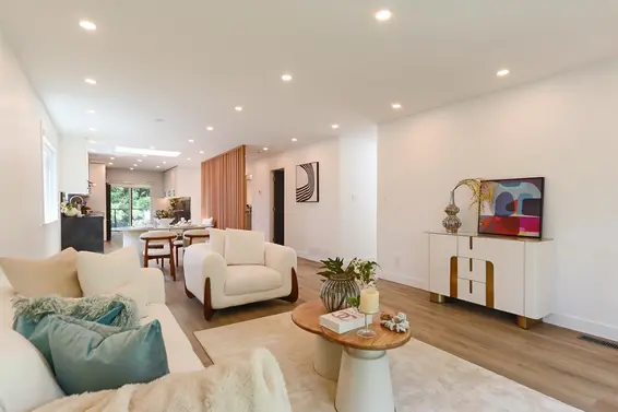 1685 Bowser Avenue, North Vancouver