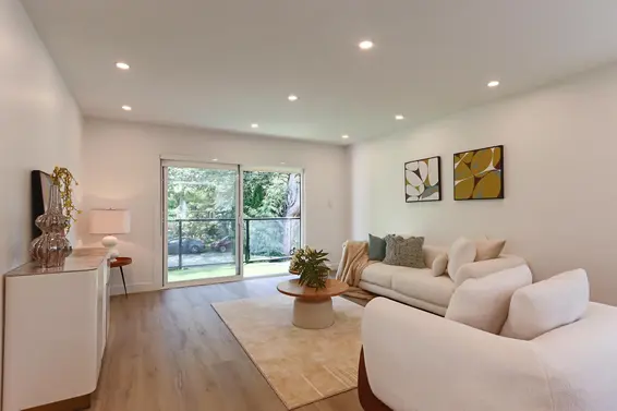 1685 Bowser Avenue, North Vancouver For Sale - image 10