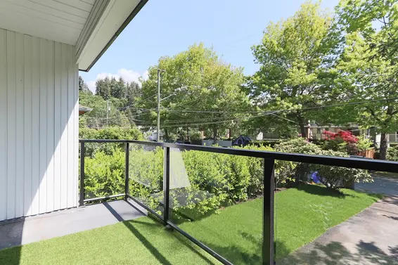 1685 Bowser Avenue, North Vancouver For Sale - image 31