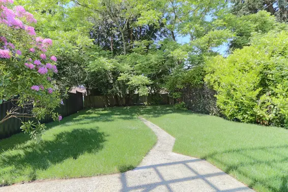 1685 Bowser Avenue, North Vancouver For Sale - image 37