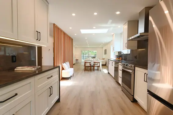 1685 Bowser Avenue, North Vancouver For Sale - image 7
