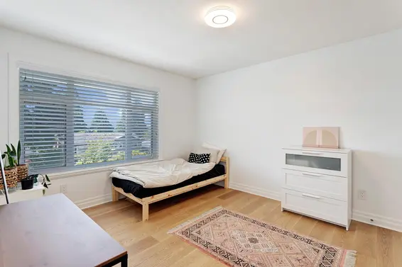 2459 Mathers Avenue, West Vancouver For Sale - image 22