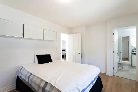 2459 Mathers Avenue, West Vancouver For Sale - image 24