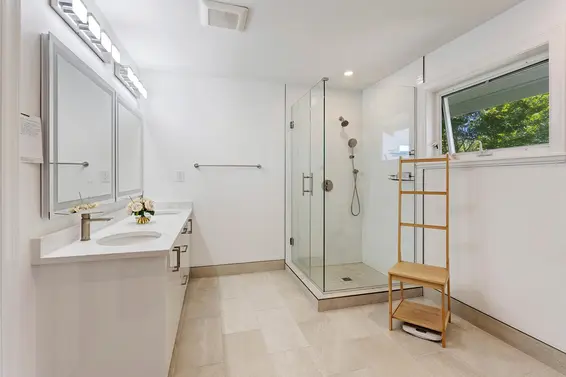 2459 Mathers Avenue, West Vancouver For Sale - image 31