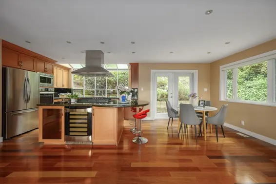 4827 Northwood Place, West Vancouver For Sale - image 11
