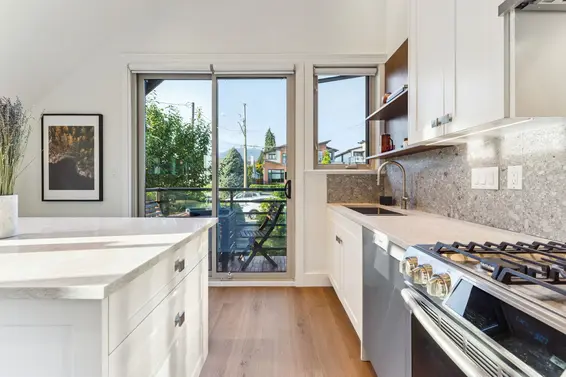 331 East 8th Street, North Vancouver For Sale - image 12