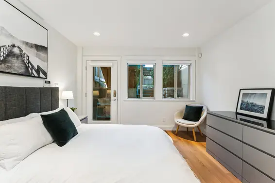331 East 8th Street, North Vancouver For Sale - image 22