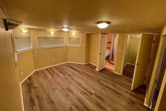 5692 Marine Drive, West Vancouver For Sale - image 18