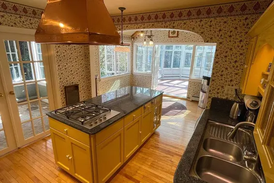 5692 Marine Drive, West Vancouver For Sale - image 8