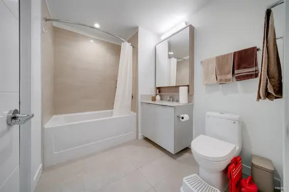 207 128 East 8th Street, North Vancouver For Sale - image 17