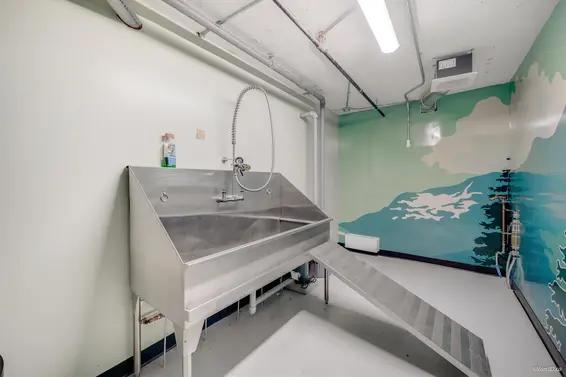 207 128 East 8th Street, North Vancouver For Sale - image 25