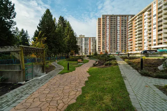 1319 2012 Fullerton Avenue, North Vancouver For Sale - image 39