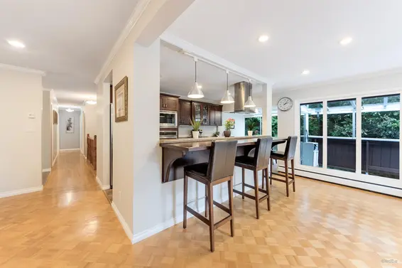 4540 Mountain Highway, North Vancouver For Sale - image 7