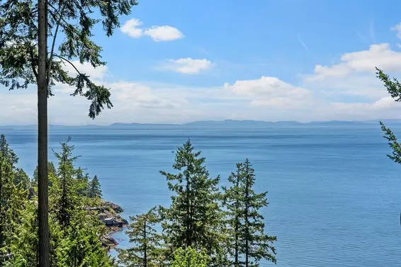 6180 Candia Place, West Vancouver For Sale - image 10