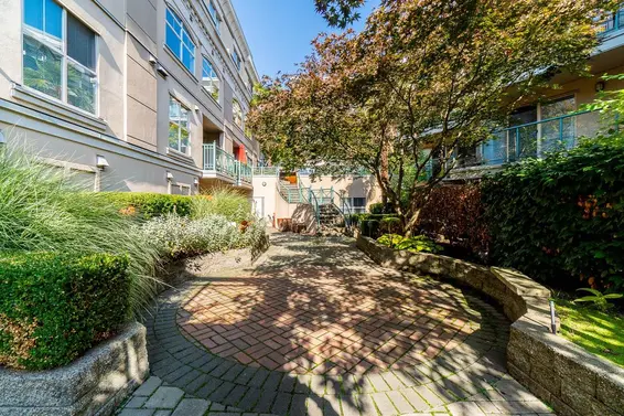 208 332 Lonsdale Avenue, North Vancouver For Sale - image 30
