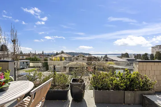 1230 Esquimalt Avenue, West Vancouver For Sale - image 10