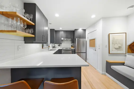 1616 Roxbury Road, North Vancouver For Sale - image 10