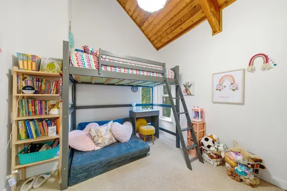 1616 Roxbury Road, North Vancouver For Sale - image 17